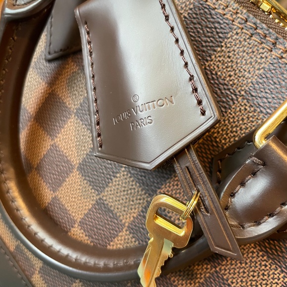 SOLD Louis Vuitton Alma Damier Ebene Shoulder Bag BB Brown Canvas (Microchipped) - Picture 13 of 15